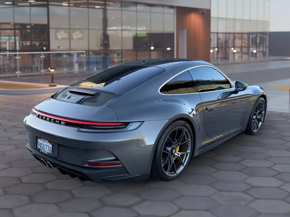 2022 Porsche 992 GT3 - Image 2 of 13