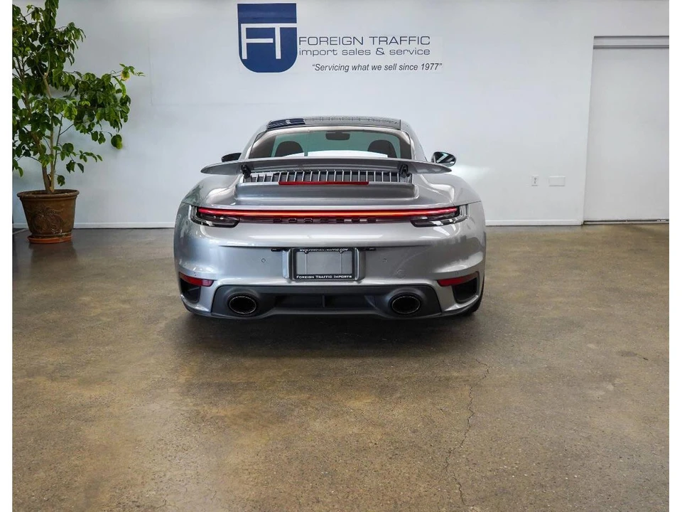 2022 Porsche 992 Carrera - Image 6 of 31