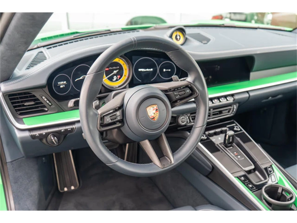 2022 Porsche 992 Carrera - Image 8 of 12