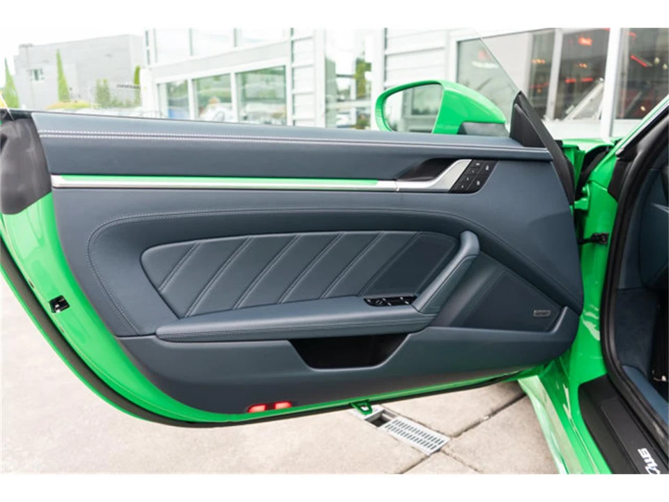 2022 Porsche 992 Carrera - Image 10 of 12