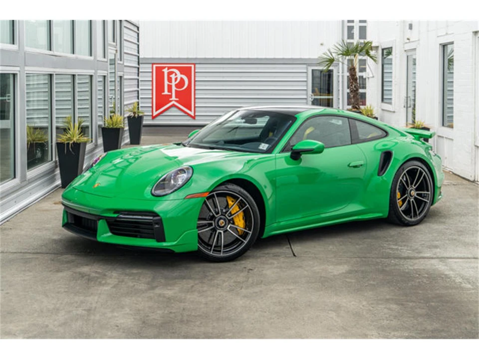 2022 Porsche 992 Carrera - Image 2 of 12
