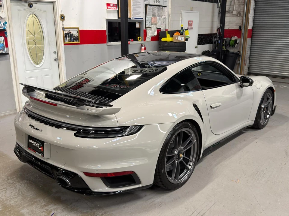 2022 Porsche 992 Carrera - Image 5 of 29