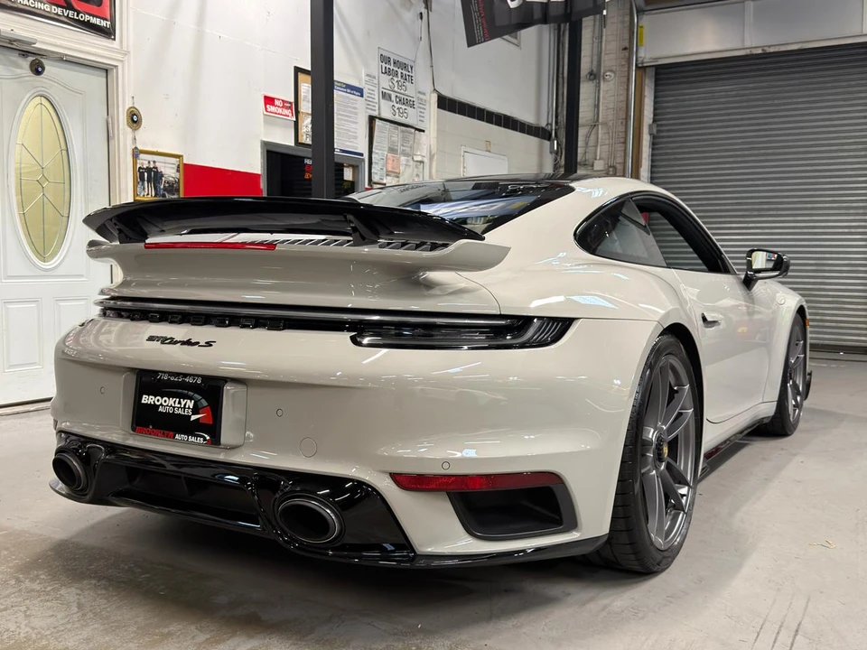 2022 Porsche 992 Carrera - Image 6 of 29