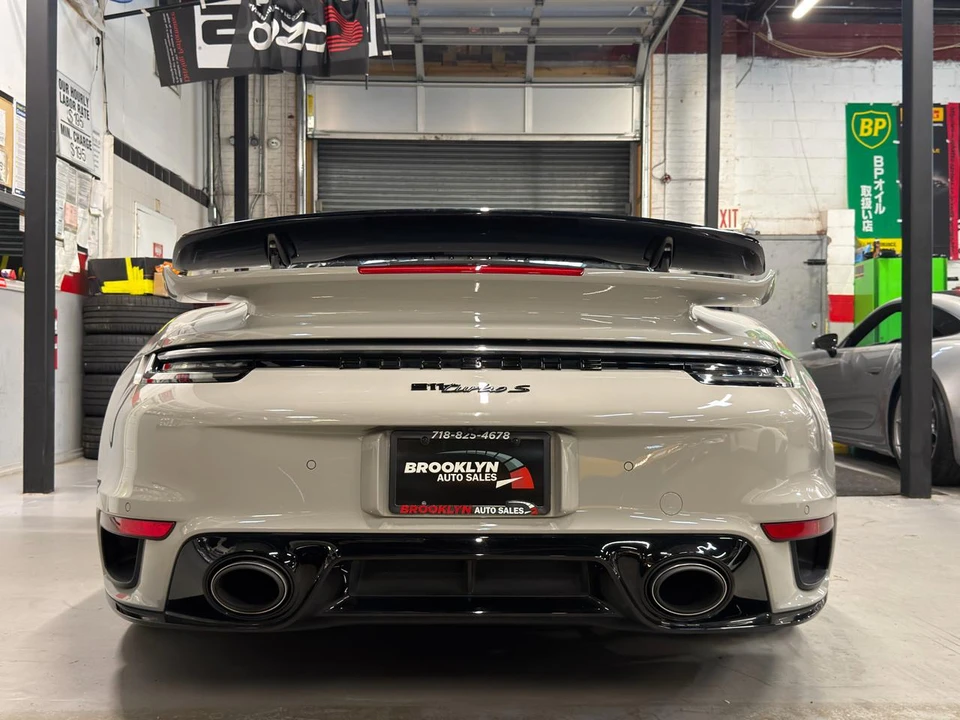 2022 Porsche 992 Carrera - Image 7 of 29