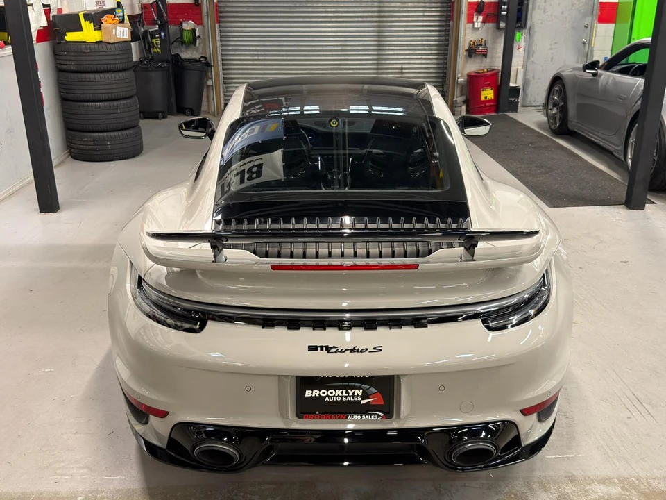 2022 Porsche 992 Carrera - Image 8 of 29