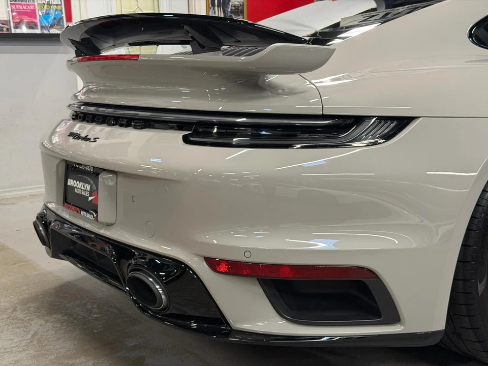 2022 Porsche 992 Carrera - Image 16 of 29