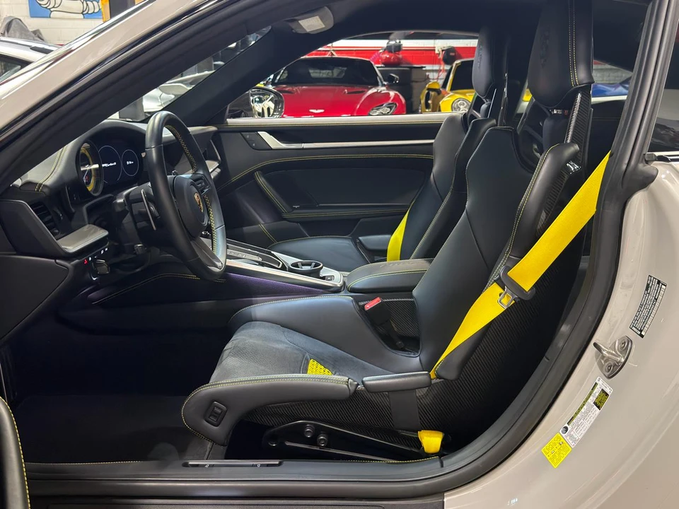 2022 Porsche 992 Carrera - Image 19 of 29