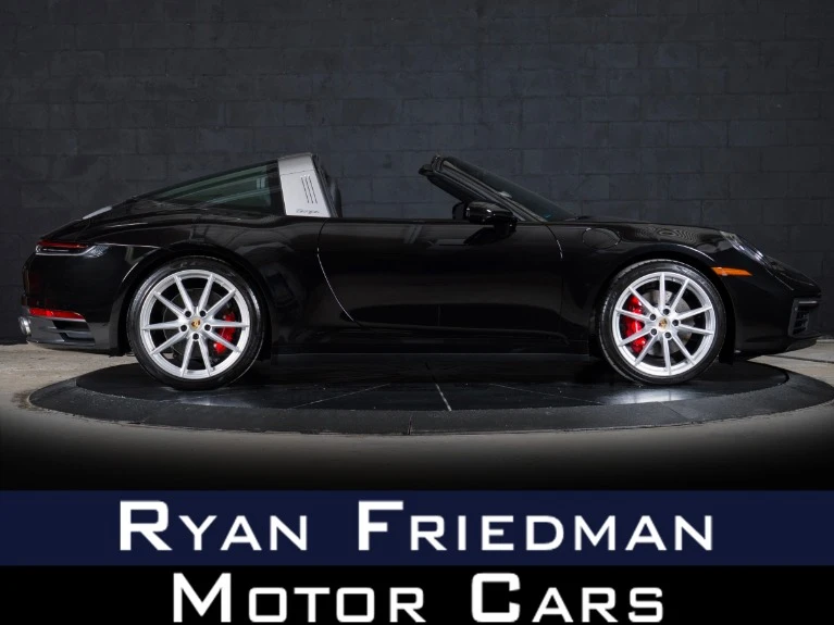 2022 Porsche 992 Carrera GTS - Image 2 of 2