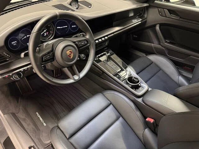 2022 Porsche 992 Targa 4 & 4S - Image 4 of 6