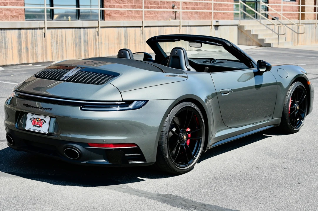 2022 Porsche 992 Carrera - Image 21 of 31