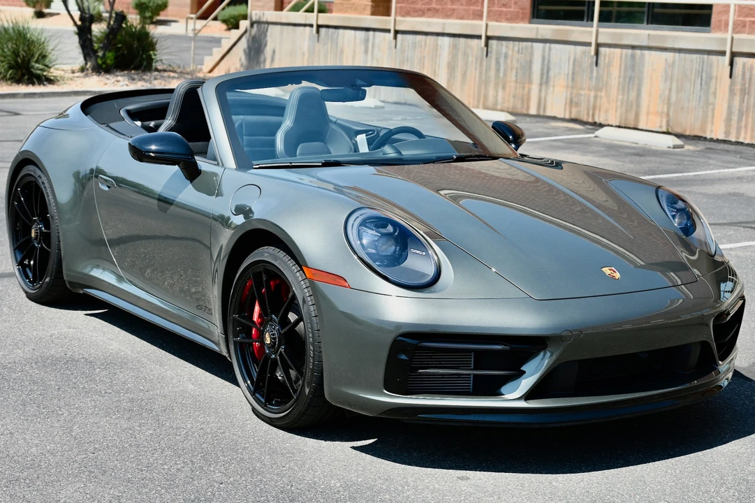2022 Porsche 992 Carrera - Image 28 of 31