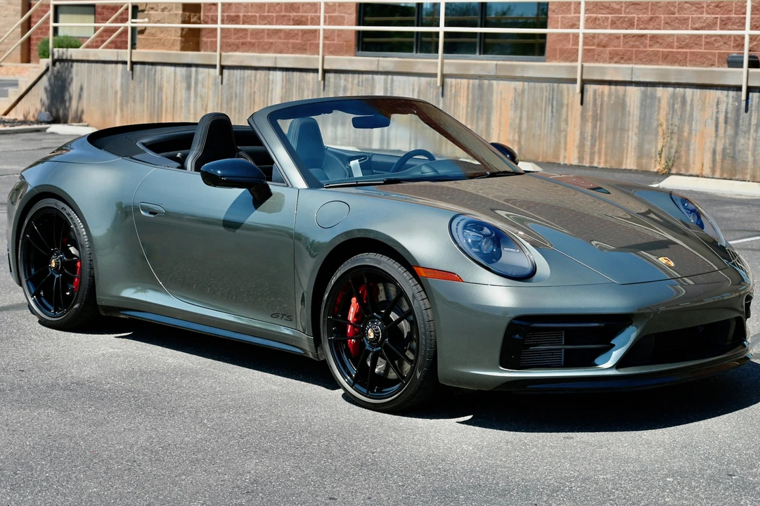 2022 Porsche 992 Carrera - Image 26 of 31