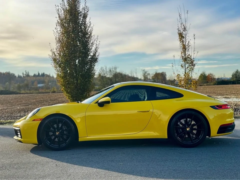 2022 Porsche 992 Carrera - Image 2 of 18
