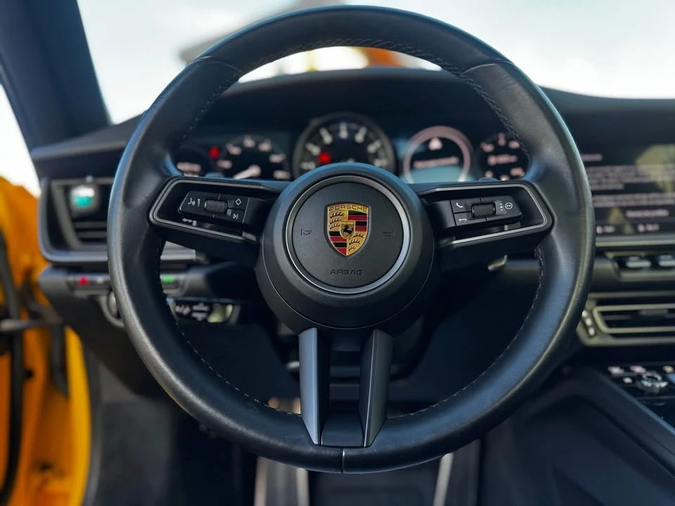 2022 Porsche 992 Carrera - Image 13 of 18