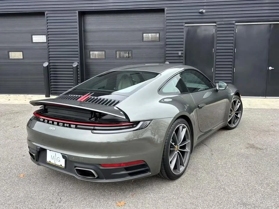 2022 Porsche 992 Carrera - Image 6 of 19