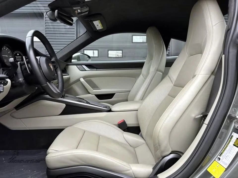 2022 Porsche 992 Carrera - Image 10 of 19