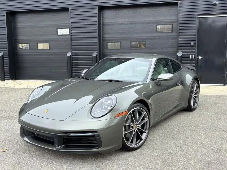 2022 Porsche 992 Carrera - Image 3 of 19