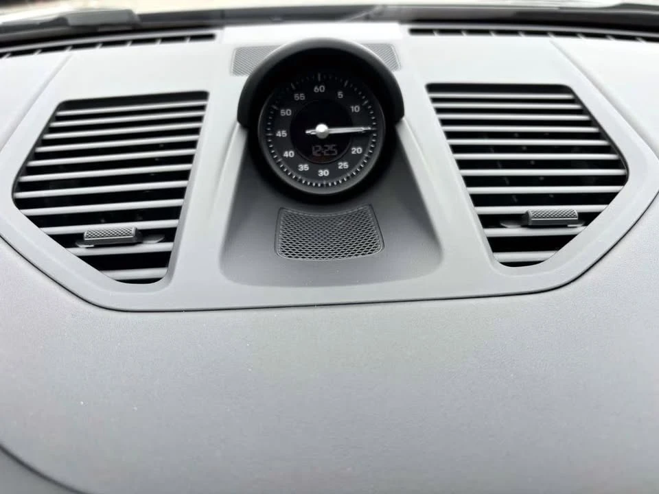 2022 Porsche 992 Carrera - Image 16 of 19