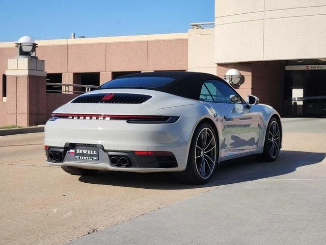 2022 Porsche 992 Carrera - Image 4 of 20