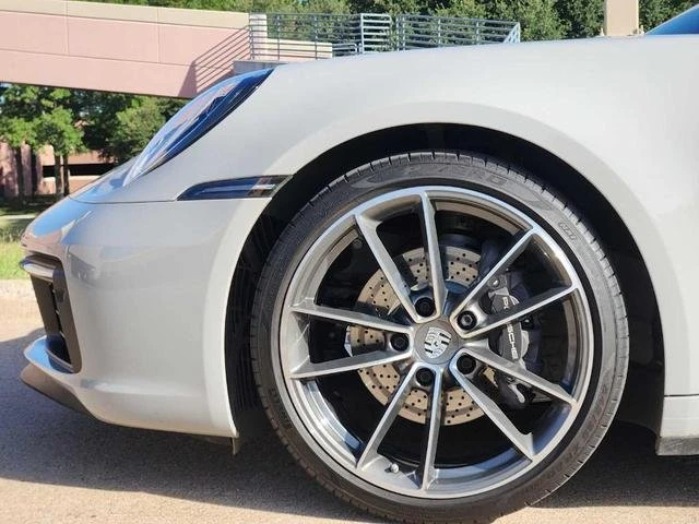 2022 Porsche 992 Carrera - Image 6 of 20
