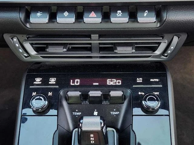 2022 Porsche 992 Carrera - Image 14 of 20
