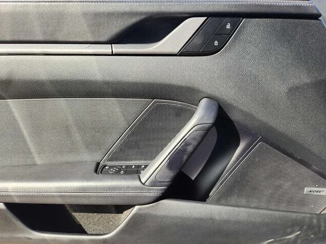 2022 Porsche 992 Carrera - Image 16 of 20