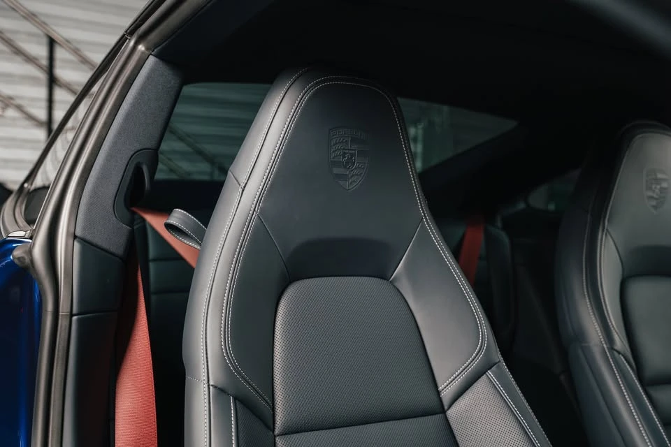 2022 Porsche 992 Carrera S - Image 16 of 20
