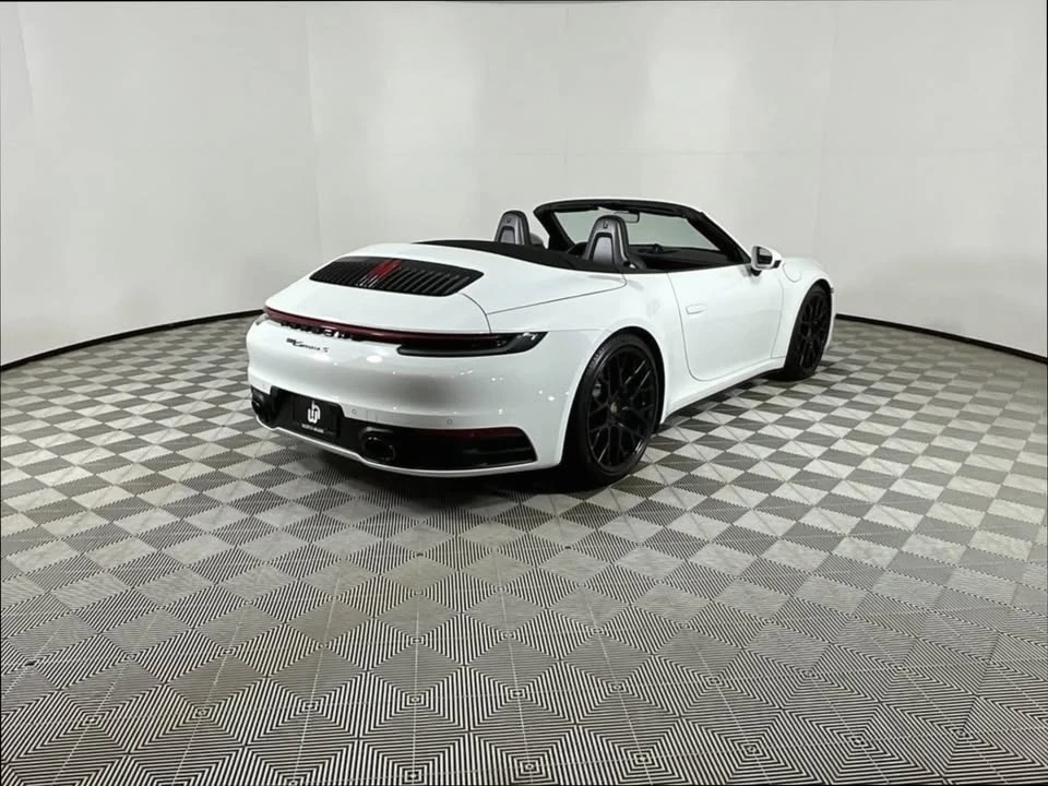 2022 Porsche 992 Carrera S - Image 5 of 20