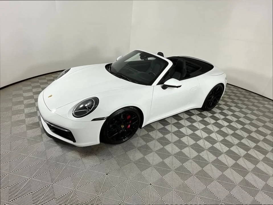 2022 Porsche 992 Carrera S - Image 9 of 20