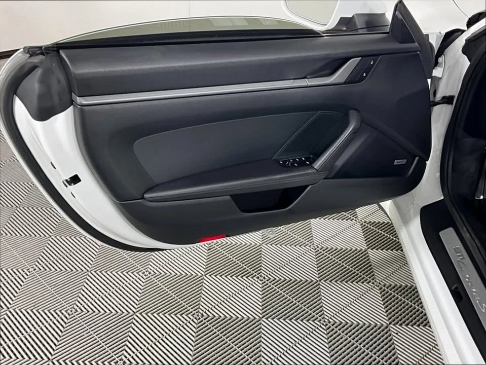 2022 Porsche 992 Carrera S - Image 15 of 20