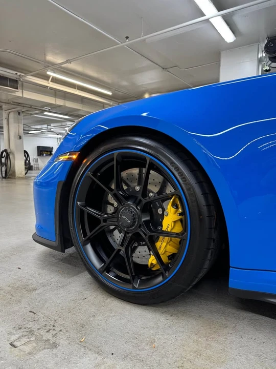 2022 Porsche 992 GT3 - Image 6 of 9