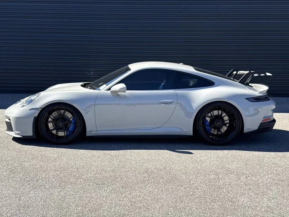 2022 Porsche 992 GT3 - Image 2 of 10