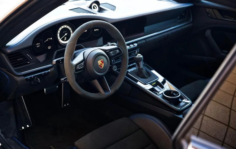 2022 Porsche 992 GT3 - Image 8 of 12