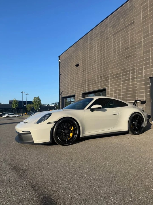 2022 Porsche 992 GT3 - Image 2 of 10