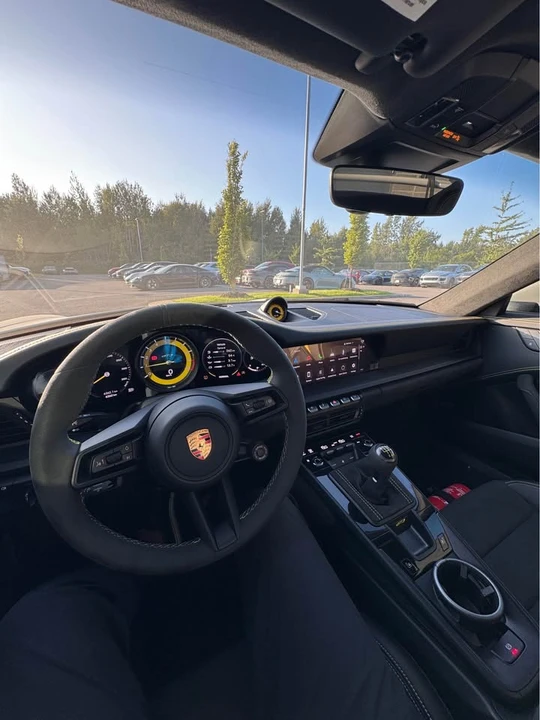 2022 Porsche 992 GT3 - Image 9 of 10