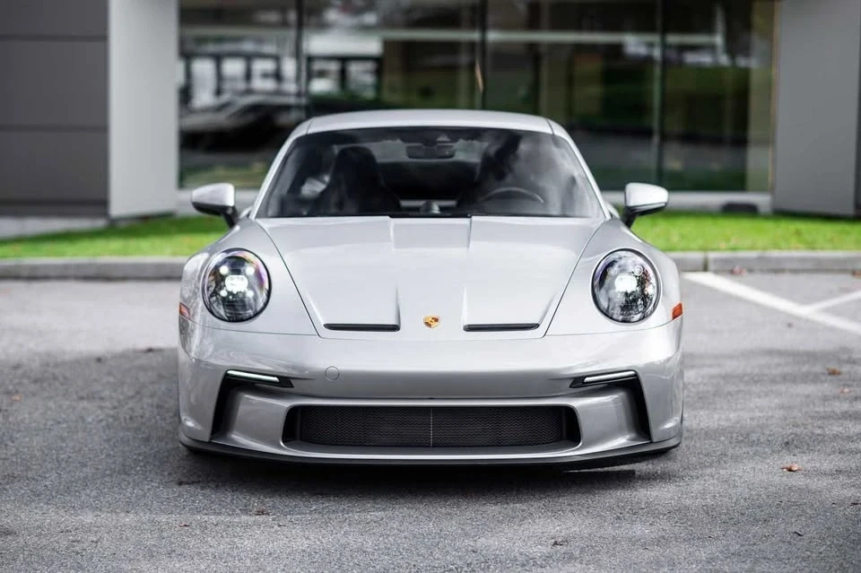 2022 Porsche 992 GT3 - Image 9 of 16