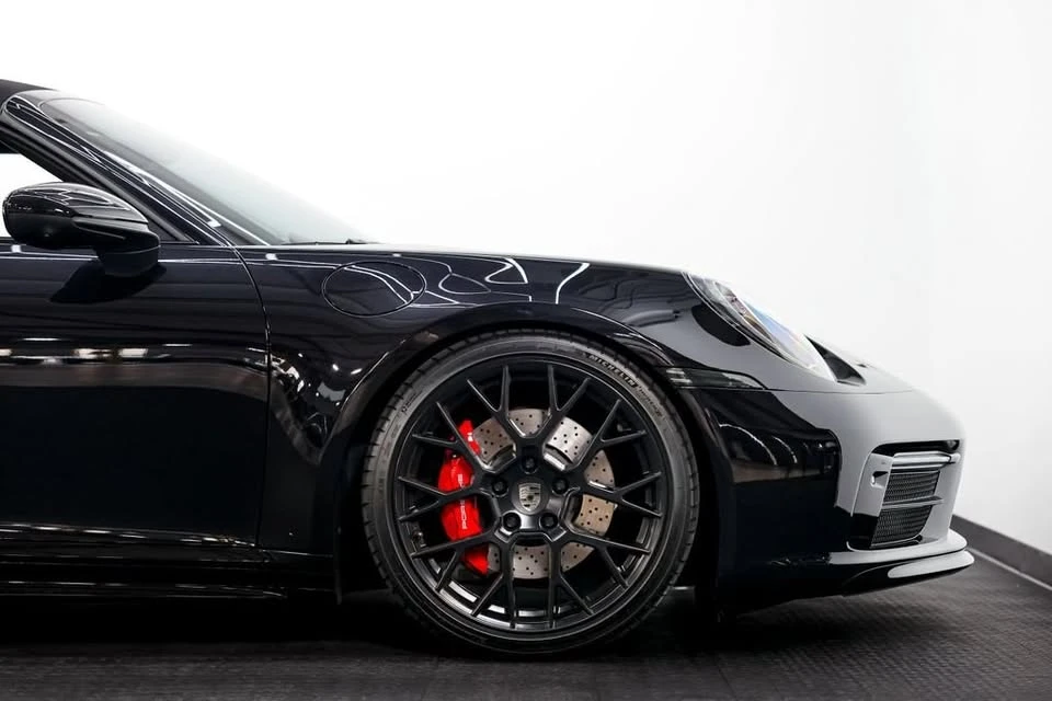 2022 Porsche 992 Targa 4 & 4S - Image 7 of 19