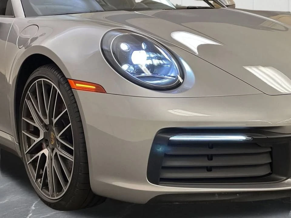 2022 Porsche 992 Targa 4 & 4S - Image 14 of 20