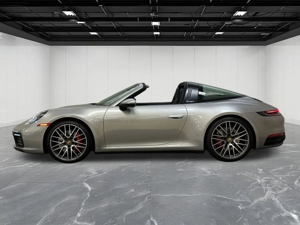 2022 Porsche 992 Targa 4 & 4S - Image 2 of 20