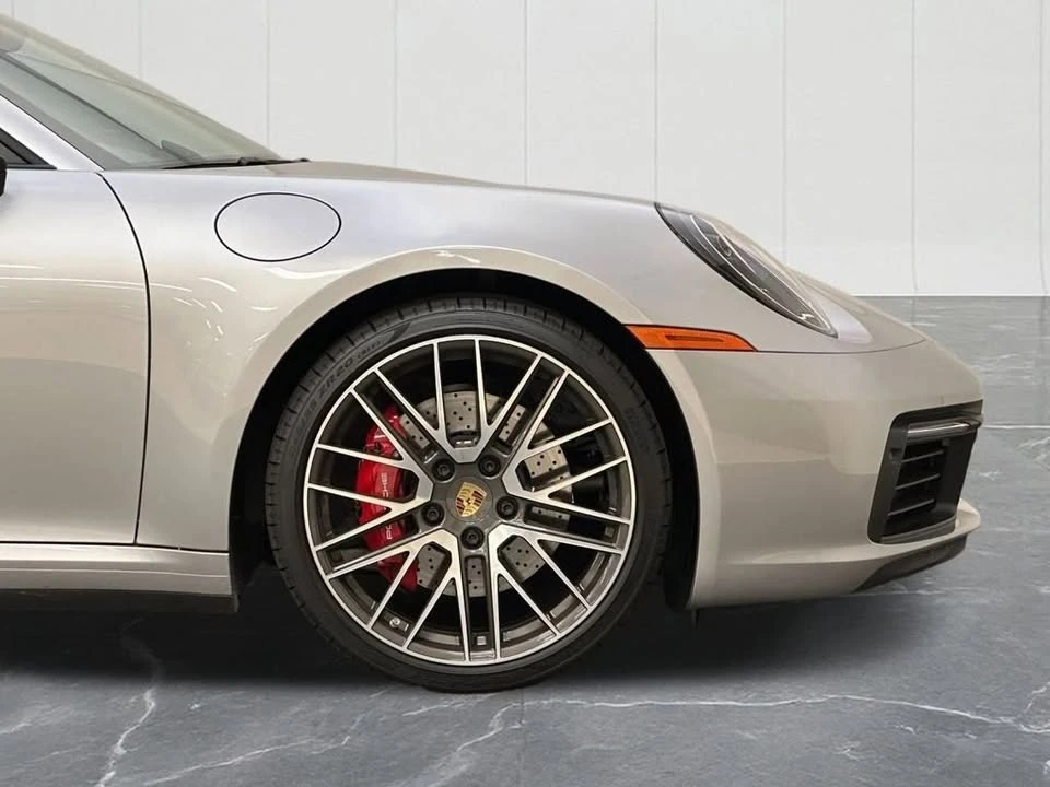 2022 Porsche 992 Targa 4 & 4S - Image 11 of 20