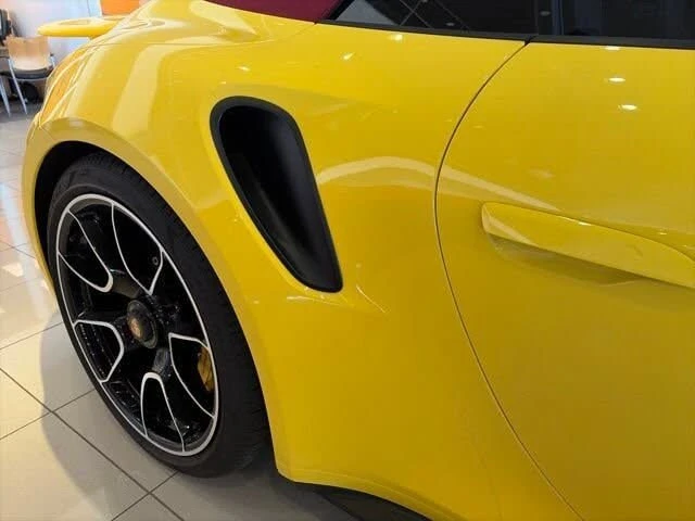2022 Porsche 992 Turbo S - Image 9 of 19
