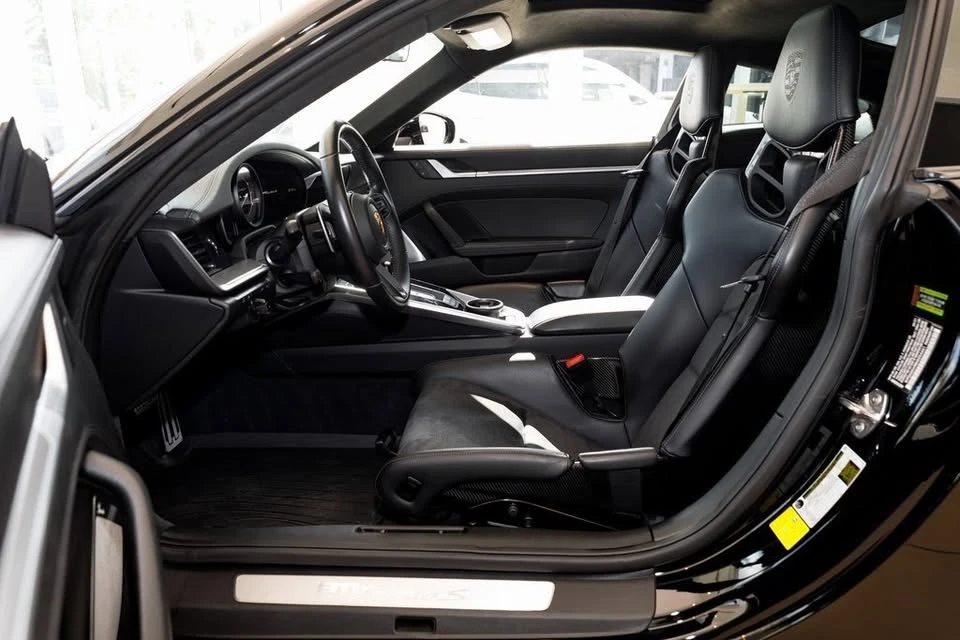 2022 Porsche 992 Turbo S - Image 17 of 20