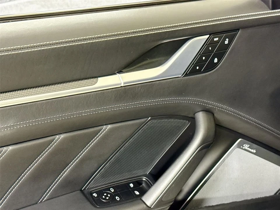 2022 Porsche 992 Turbo S - Image 12 of 20