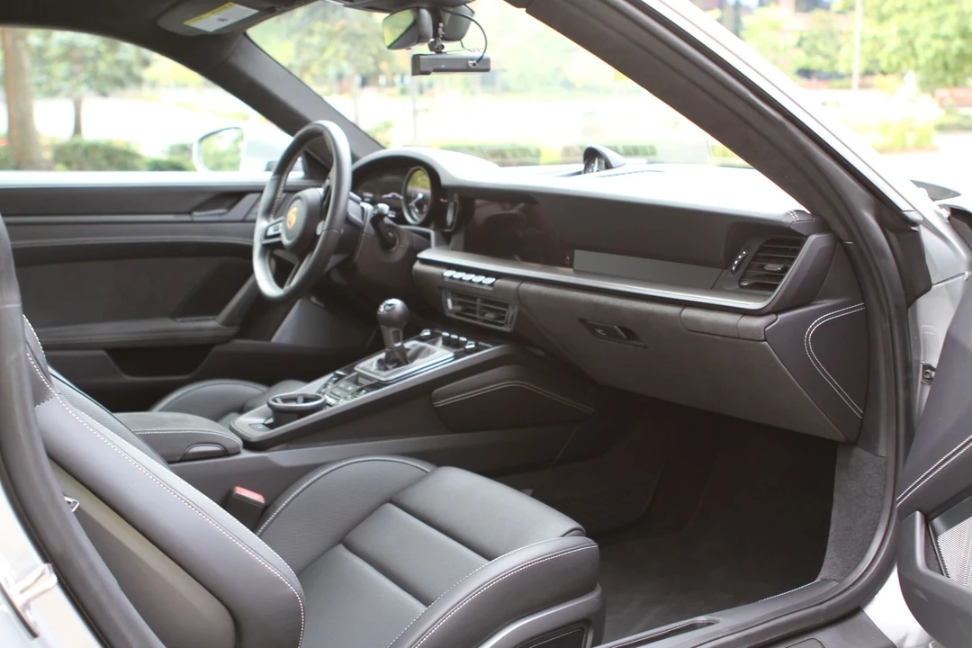 2022 Porsche 992 Carrera GTS - Image 5 of 7