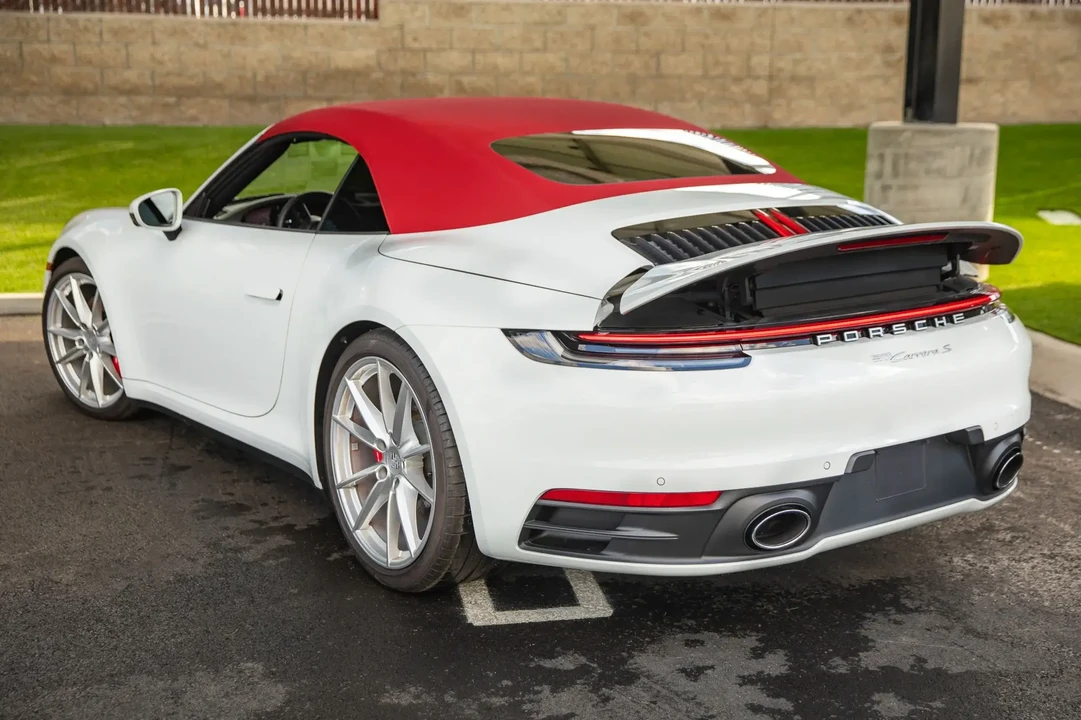 2022 Porsche 992 Carrera S - Image 5 of 5