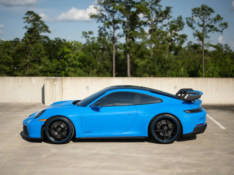 2022 Porsche 992 GT3 - Image 6 of 6