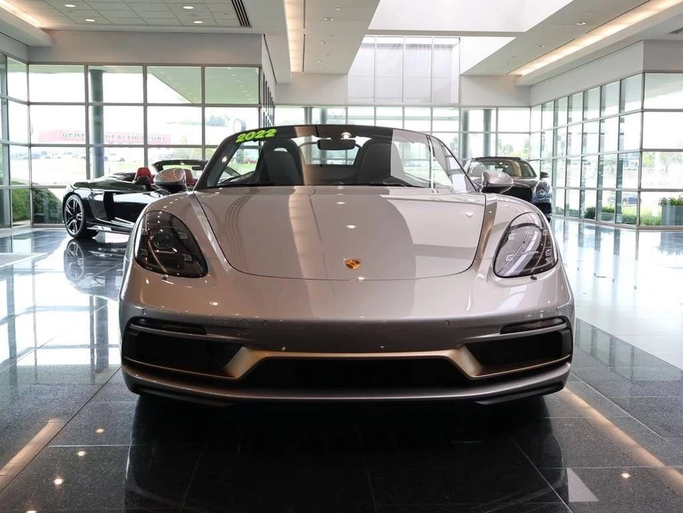 2022 Porsche 718 Boxster GTS 4.0 - Image 2 of 5