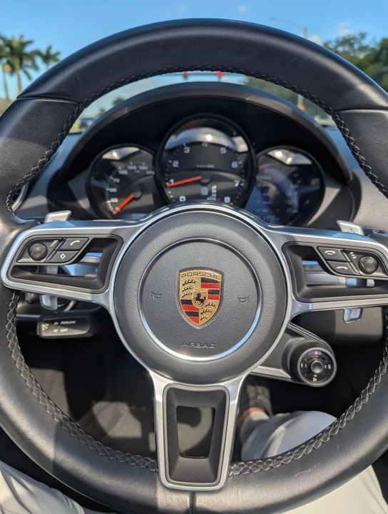 2022 Porsche 718 Boxster - Image 6 of 8