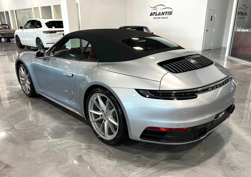 2022 Porsche 992 Carrera 4 - Image 10 of 27