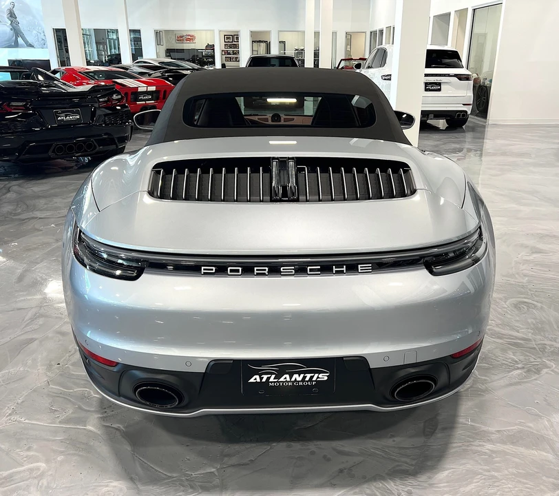 2022 Porsche 992 Carrera 4 - Image 11 of 27
